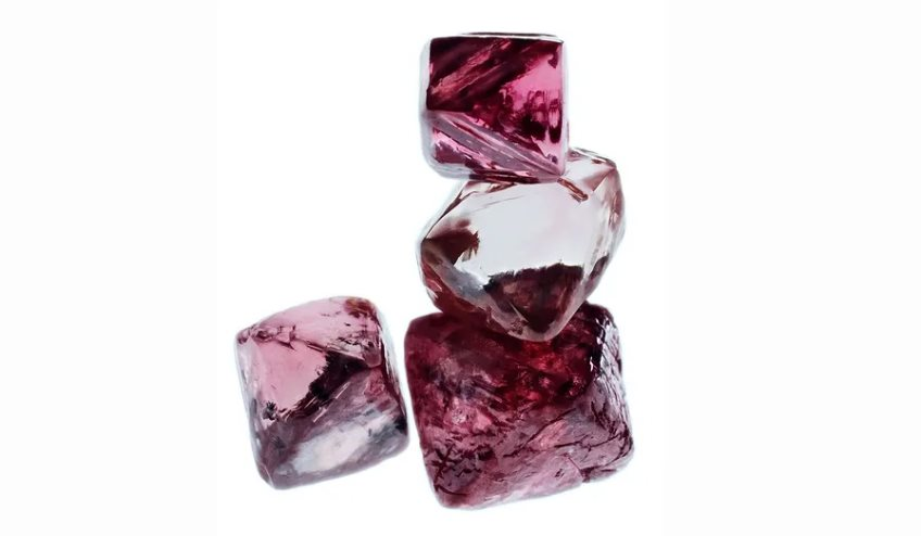 2 mảnh vỏ lục địa va chạm mạnh làm lộ kho báu kim cương hồng lớn nhất thế giới - Ảnh 1.