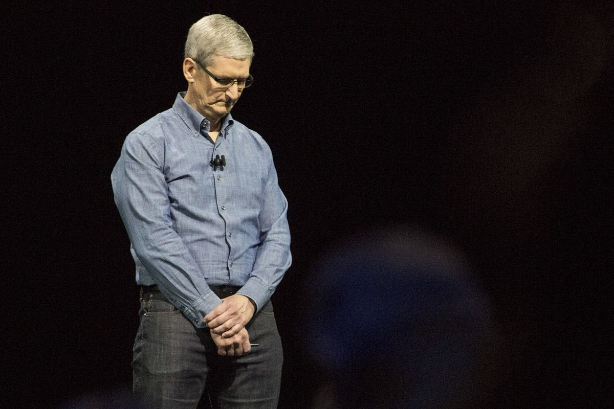 iPhone 15 khơi gợi 1 nỗi đau thất bại đáng xấu hổ của Apple, tìm mọi cách, chi hàng tỷ USD vẫn chưa thành công - Ảnh 1.