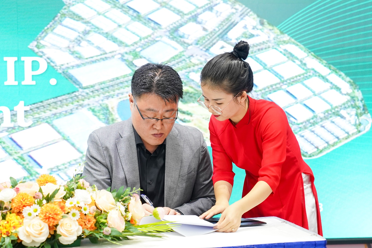 CNCTech “bắt tay” với tập đoàn Hàn Quốc phát triển dự án KCN Nam Bình Xuyên - Ảnh 5.