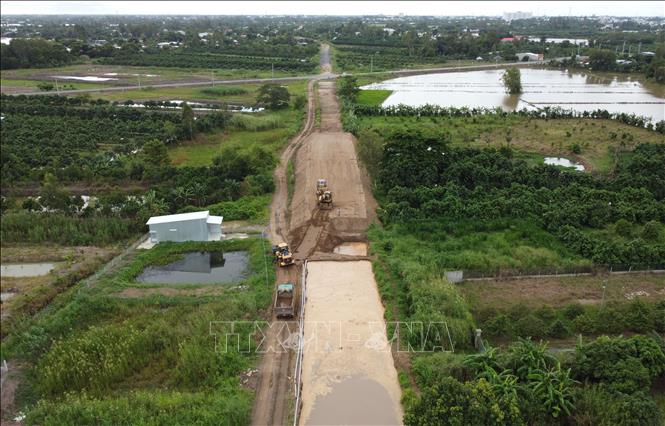 Tăng tốc thi công tuyến đường tránh thành phố Cao Lãnh - Ảnh 2.