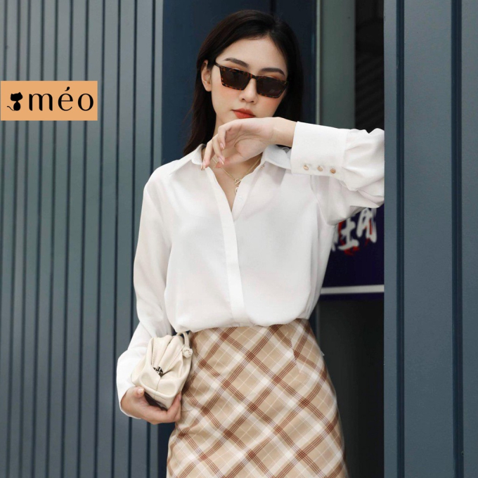 &quot;Chị đẹp&quot; Song Hye Kyo ở đời thường: Hiếm khi ăn mặc lồng lộn, style sành điệu trẻ trung không thua kém các em gái đôi mươi - Ảnh 10.