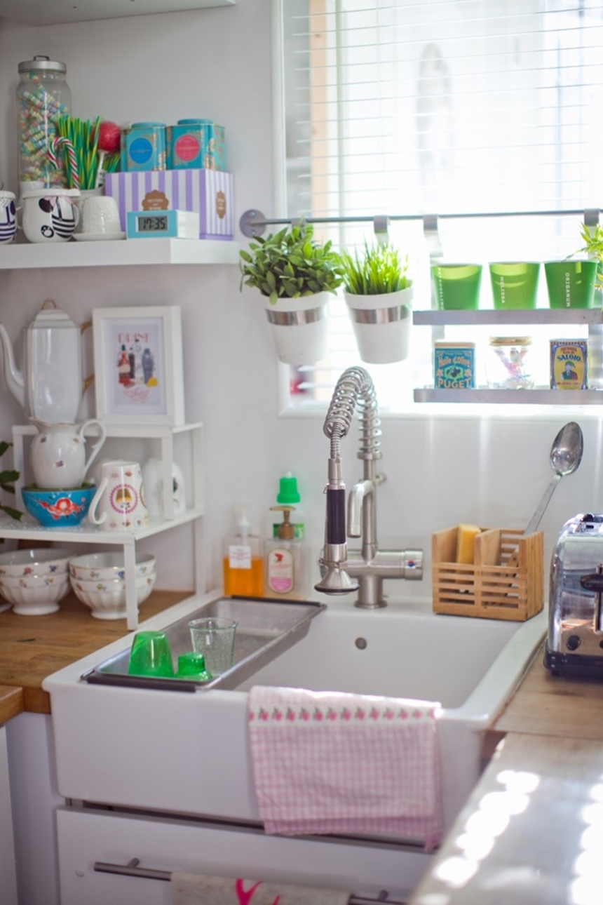 Cách trang trí cửa sổ phòng bếp với chi phí tiết kiệm - Ảnh 3. Cách trang trí cửa sổ phòng bếp với chi phí tiết kiệm - Ảnh 3.