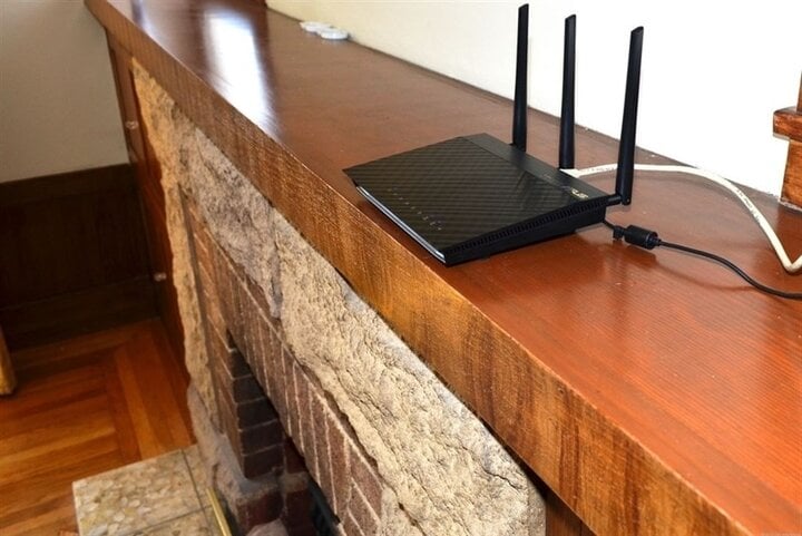 8 đồ vật làm chậm sóng wifi trong nhà, xem ngay để biết cách khắc phục - Ảnh 1.