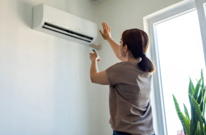 Tắt điều hòa khi bạn vắng nhà có thực sự tiết kiệm năng lượng? - Ảnh 1.