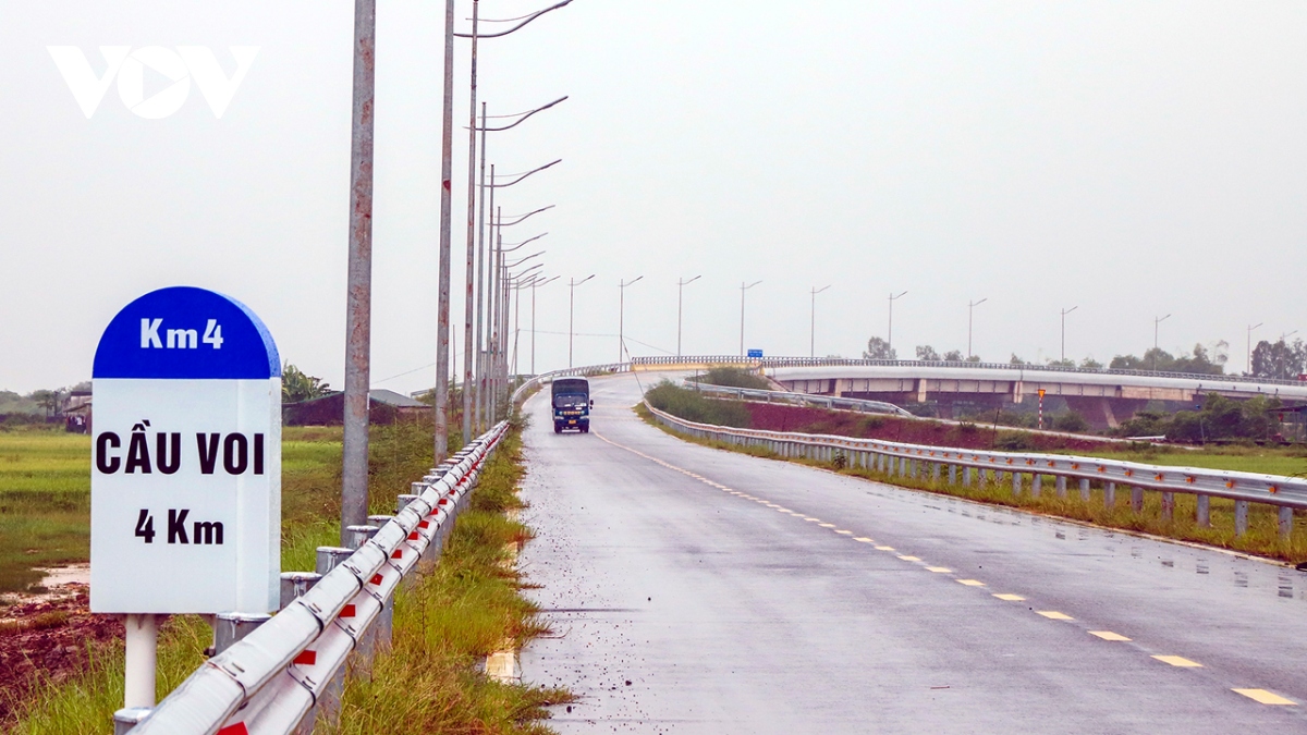“Chìa khoá” hạ tầng tạo đang lợi thế nổi trội cho Quảng Ninh - Ảnh 1.