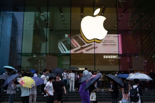 Cơn ác mộng của Apple tại Trung Quốc đã bắt đầu, mảng kinh doanh tỷ USD chịu ảnh hưởng lớn? - Ảnh 1.