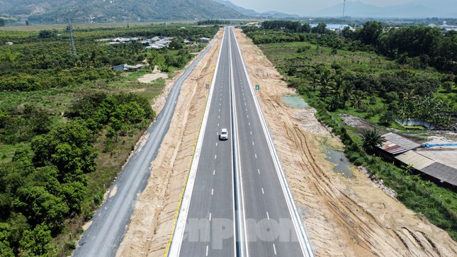 Lùi thời gian thu phí cao tốc đoạn Nha Trang - Cam Lâm - Ảnh 3.