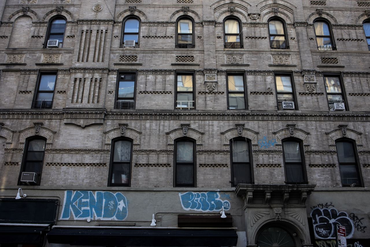 Nhu cầu tìm nhà nghỉ cho thuê ở thành phố New York ngày càng khó khăn hơn - Ảnh 1.