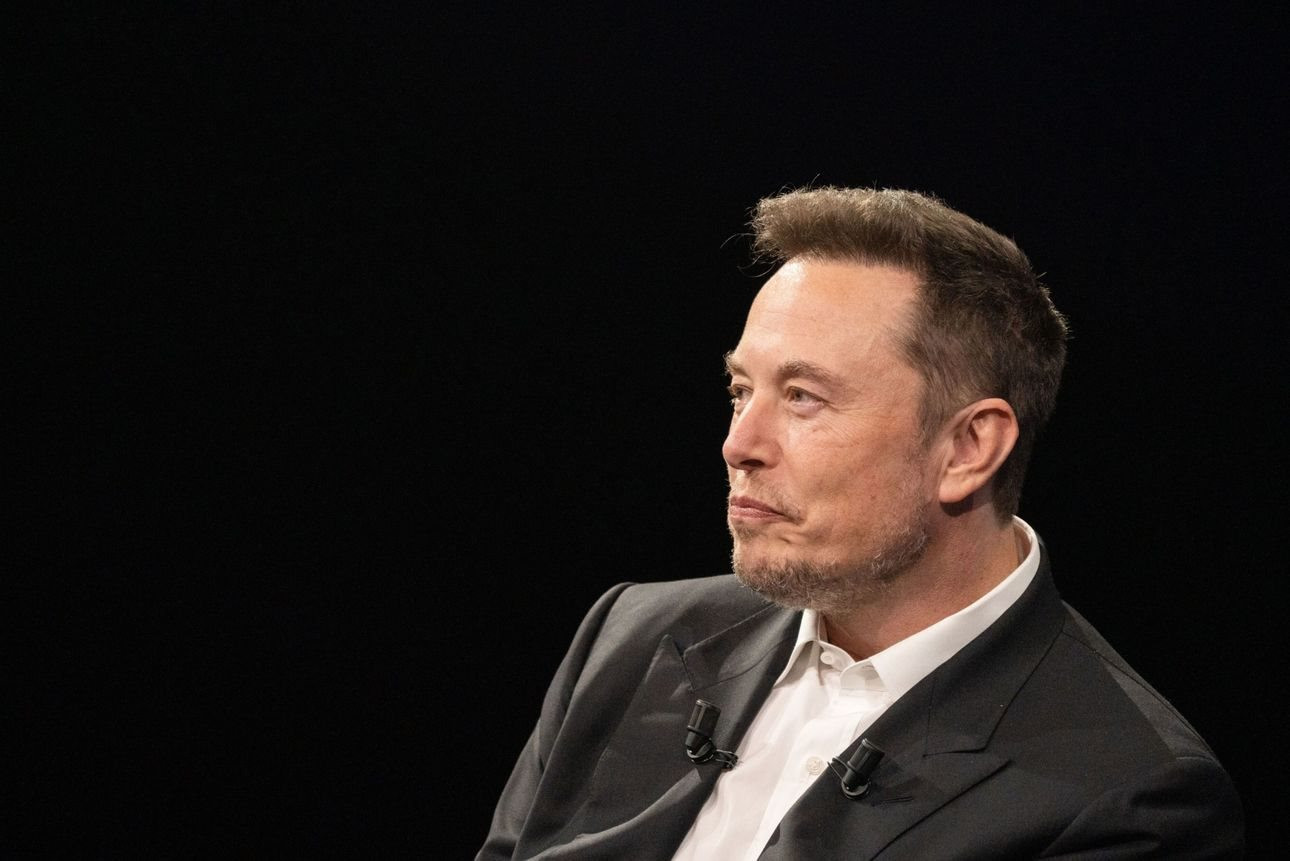 SpaceX trở thành ‘thẻ tín dụng’ cho Elon Musk: Đang gồng lỗ vẫn bị CEO vay 1 tỷ USD để mua Twitter? - Ảnh 4.