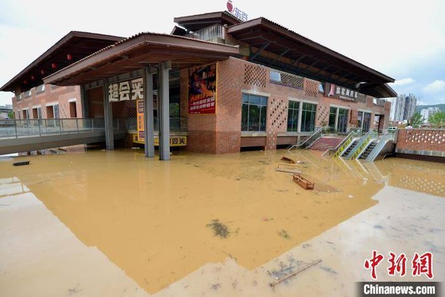 Trung Quốc: Bão Haikui đổ bộ vào tỉnh Phúc Kiến, cơ sở hạ tầng tê liệt - Ảnh 5.