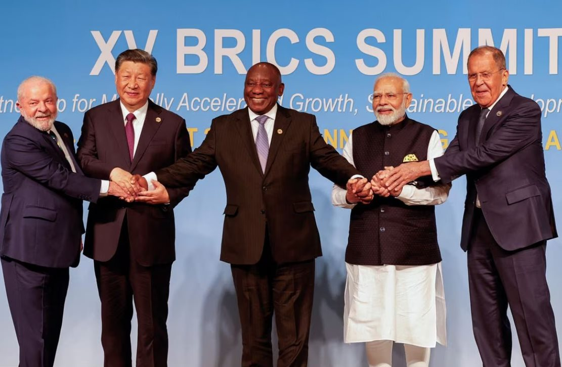 BRICS ‘nhắm trúng’ 1 lục địa cực tiềm năng, rót hàng tỷ USD vào các nền kinh tế, quyết tâm hỗ trợ hàng loạt lĩnh vực quan trọng - Ảnh 1.