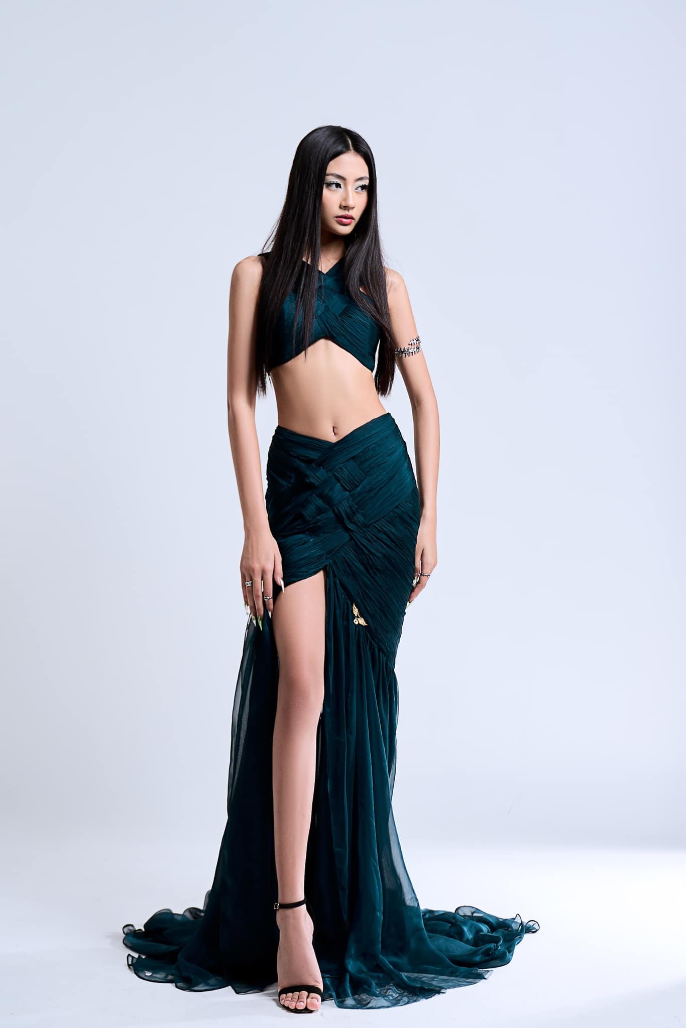 Ảnh đời thường của cô gái vừa đăng quang Hoa hậu Hoàn vũ Việt Nam - Ảnh 8.