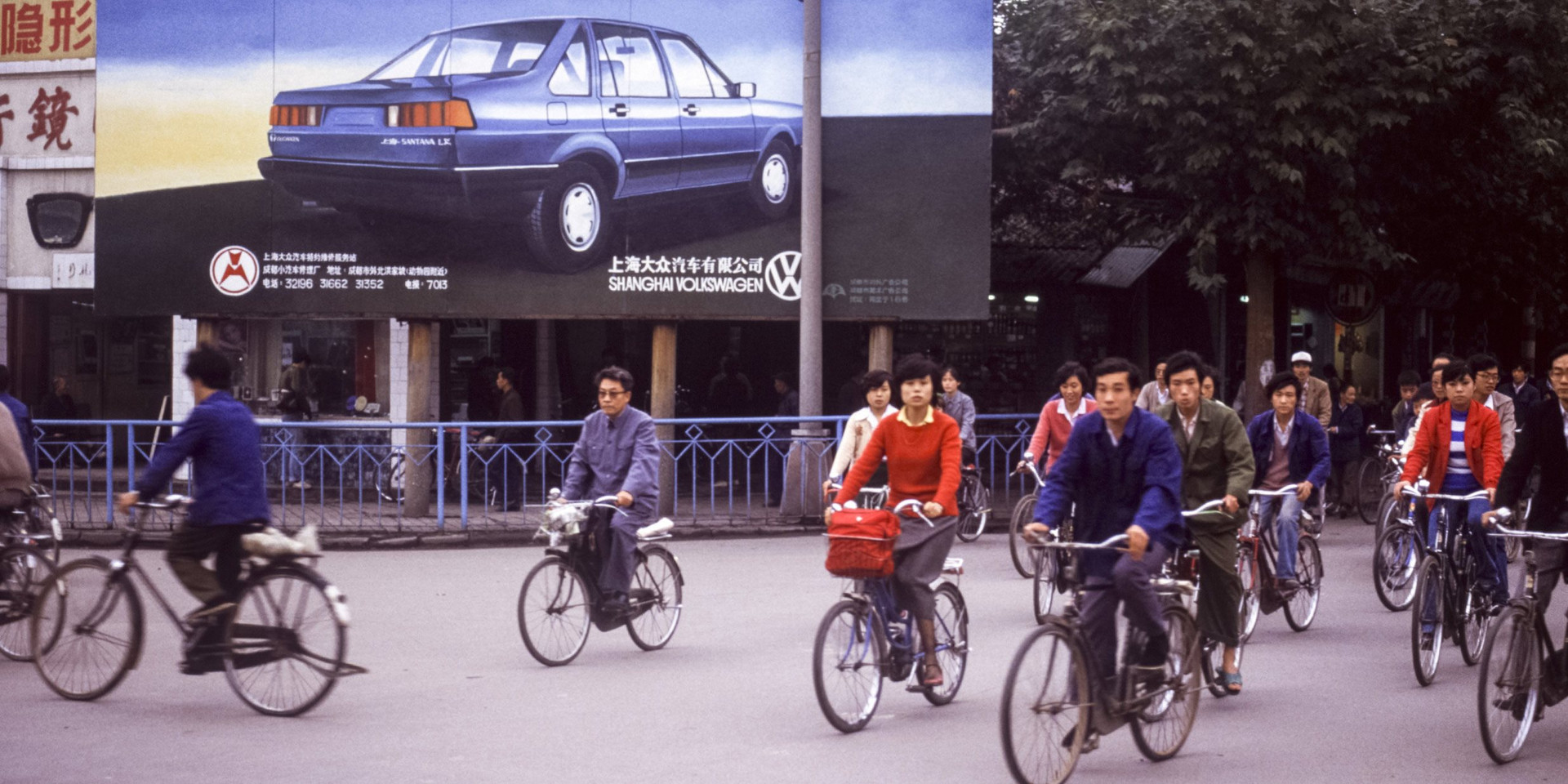 'Sở hữu ô tô rất quan trọng, văn hóa xe cộ của chúng tôi khác Mỹ' - Người Trung Quốc nhận định - Ảnh 1.