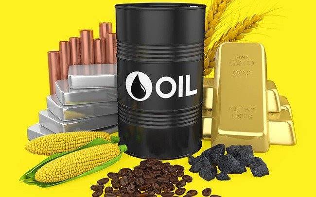 Thị trường ngày 10/01: Giá dầu tăng 2%, vàng ổn định trong khi quặng sắt, cao su giảm - Ảnh 1.