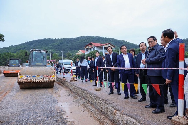 Thủ tướng yêu cầu sớm triển khai tuyến đường kết nối Bắc Giang – Hải Dương – Quảng Ninh - Ảnh 2.