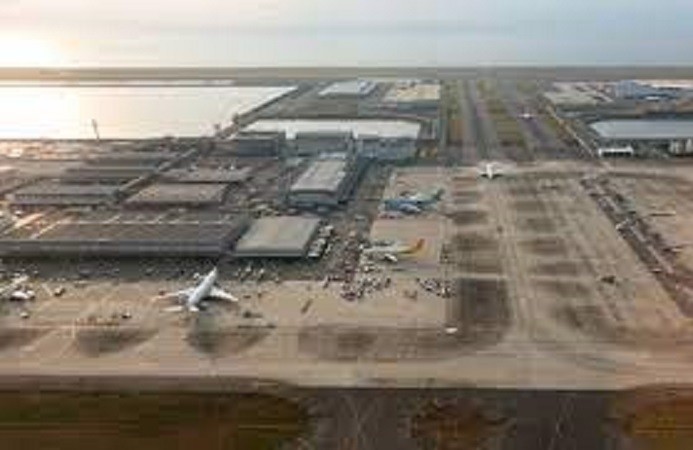 Sân bay Nhật Bản chi 15 tỷ USD để xây dựng đang gặp vấn đề - Ảnh 1.