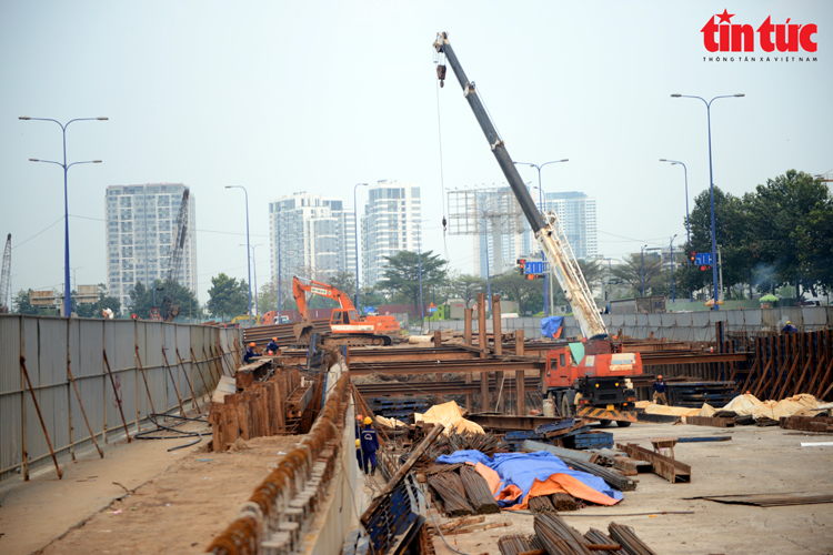 Hình ảnh nút giao thông lớn nhất TP Hồ Chí Minh sau 1 năm khởi công - Ảnh 14.