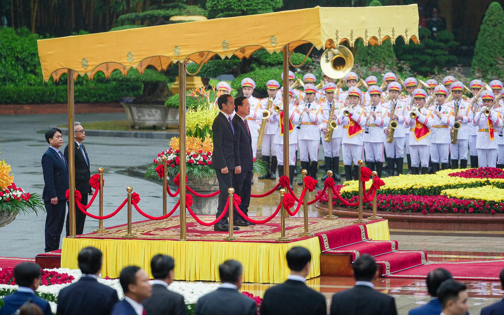 Chủ tịch nước Võ Văn Thưởng chủ trì lễ đón Tổng thống Indonesia Joko Widodo- Ảnh 1.