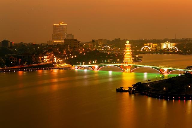 Quy mô GRDP vượt 100.000 tỷ, cửa ngõ phía tây của Hà Nội sẽ là nơi đáng sống, an toàn và thịnh vượng - Ảnh 1.