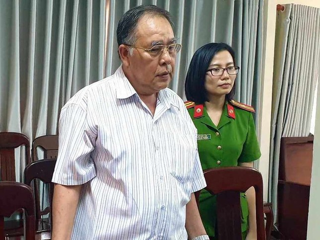 Truy tố nguyên Chủ tịch UBND tỉnh Phú Yên Phạm Đình Cự - Ảnh 2.