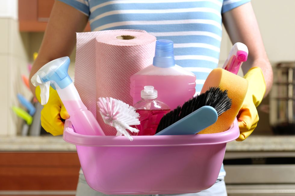 Bạn mệt mỏi vì phải dọn nhà cuối năm? 5 mẹo này sẽ giúp bạn có một ngôi nhà sạch bong và ngăn nắp!- Ảnh 3.