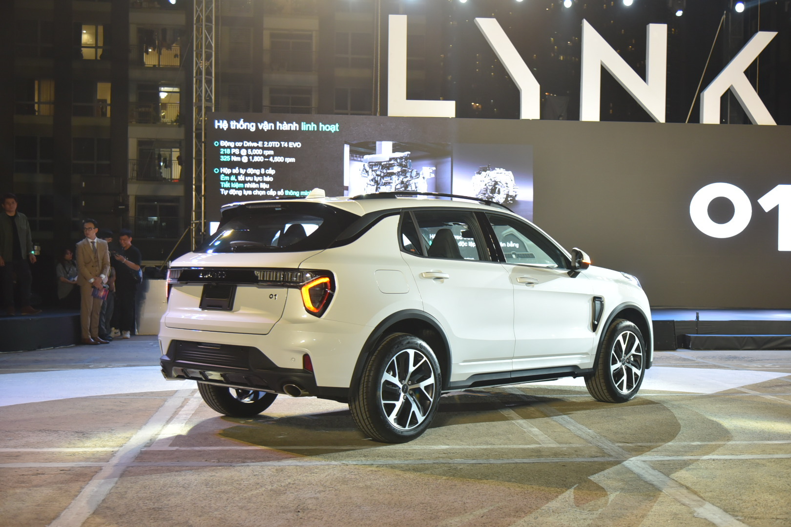 Lynk & Co 01 chốt giá 999 triệu đồng: Trên hạng CX-5 và Tucson, 20 tính năng an toàn, có cơ hội bứt phá doanh số - Ảnh 2.