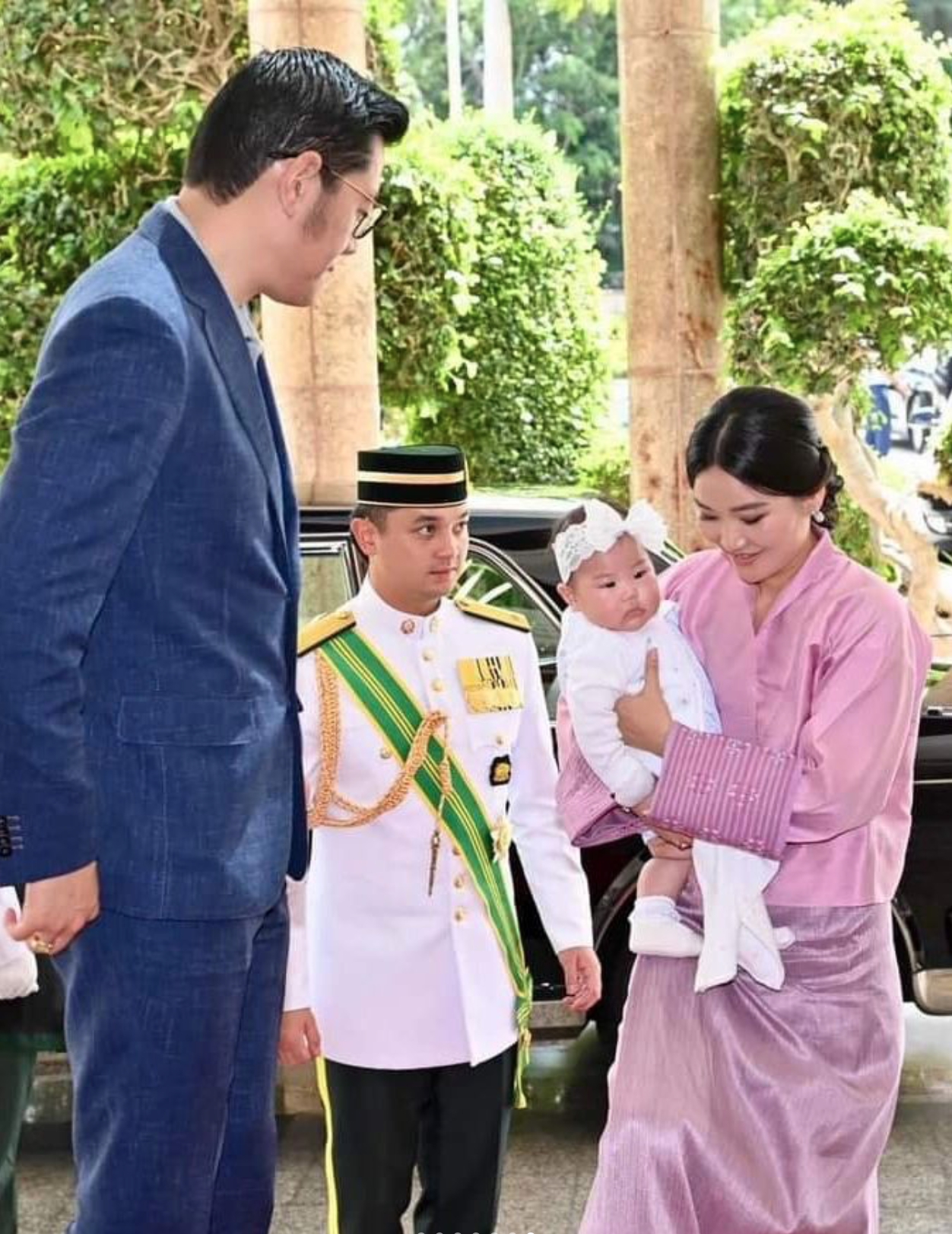 Hoàng hậu "vạn người mê" của Bhutan tham dự đám cưới Hoàng tử Brunei, nhan sắc hiện tại khiến ai cũng bất ngờ- Ảnh 5.