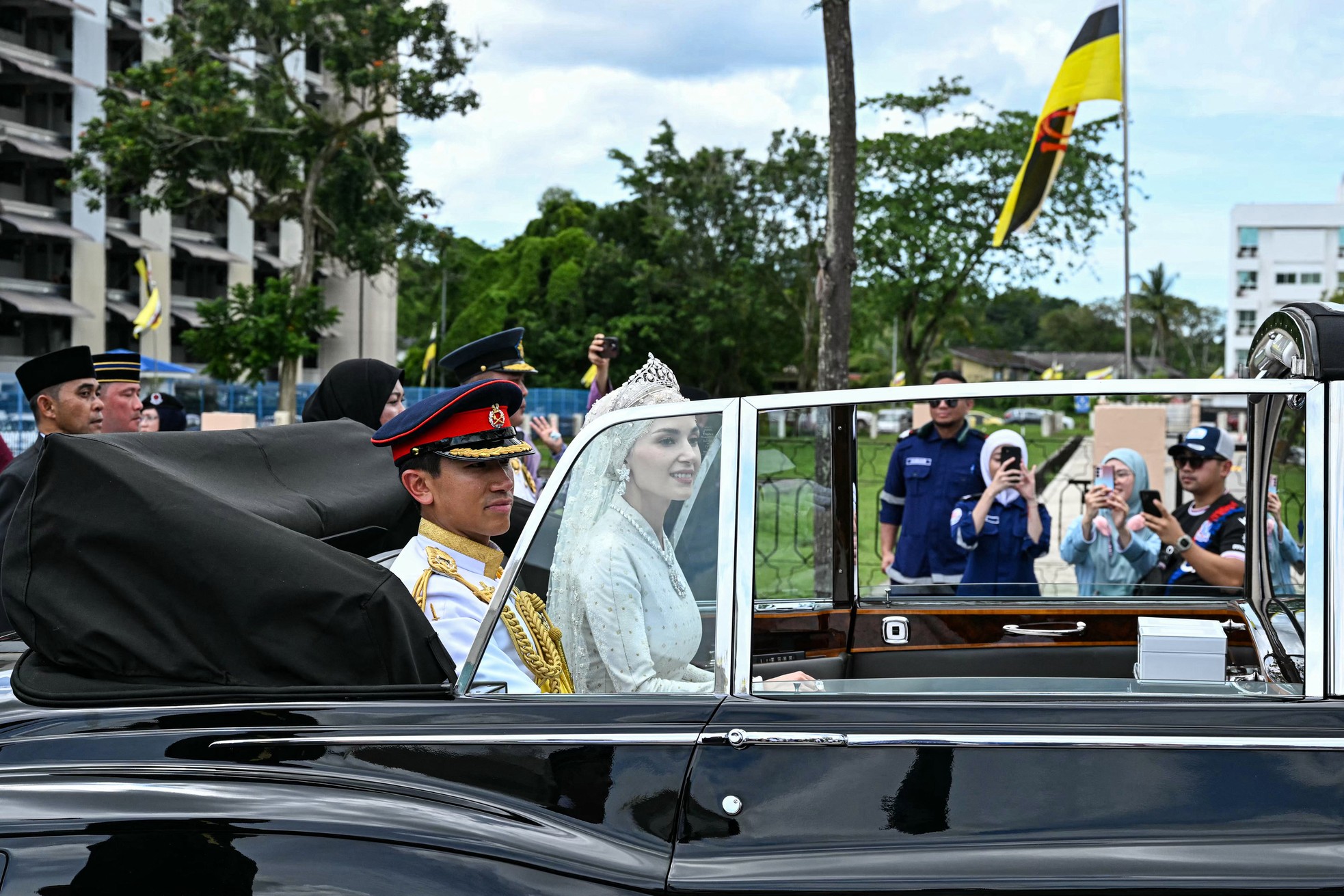 Có gì trong đám cưới kéo dài 10 ngày của Hoàng tử Brunei - Ảnh 7.