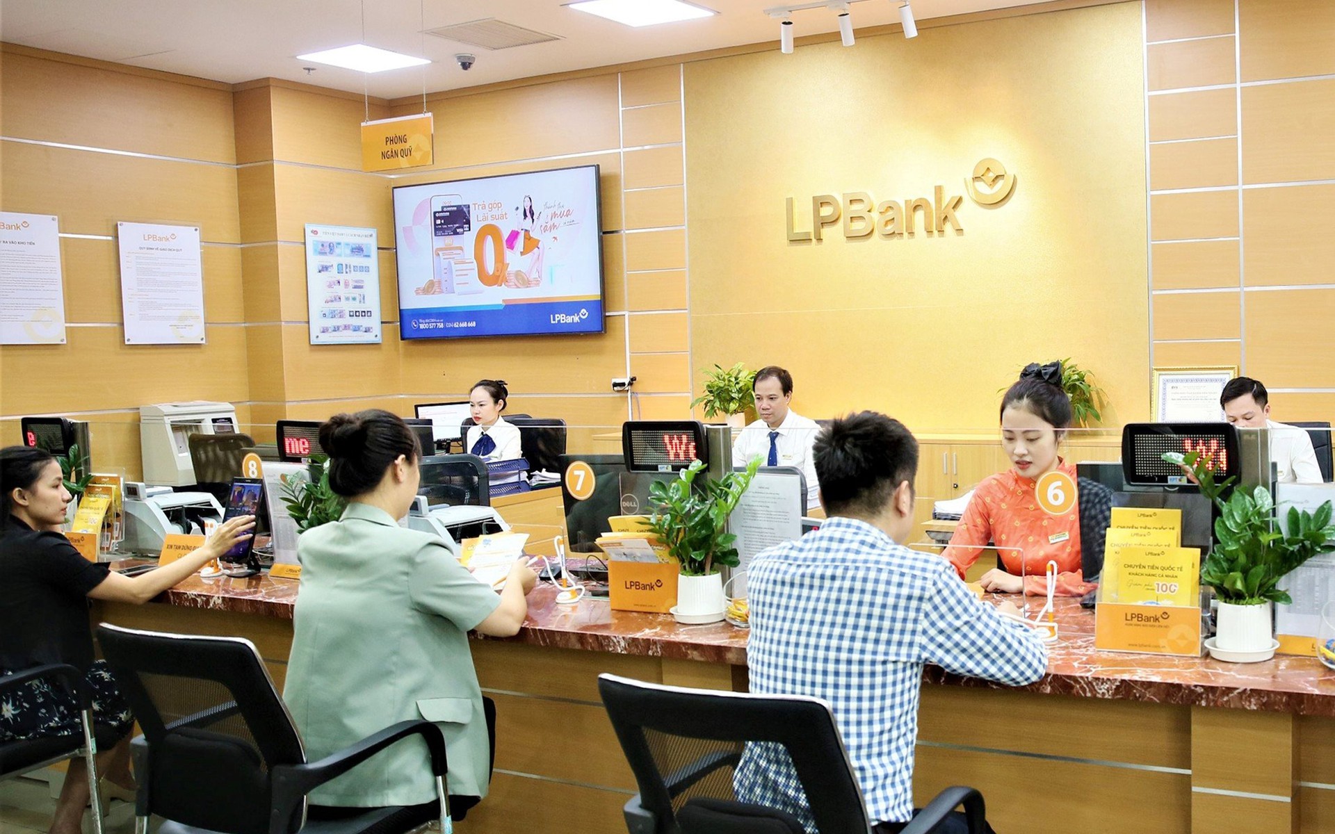 Lãi suất ngân hàng Bưu điện Liên Việt mới nhất tháng 1/2024: Mức cao nhất dành cho tiền gửi online từ 24 tháng trở lên