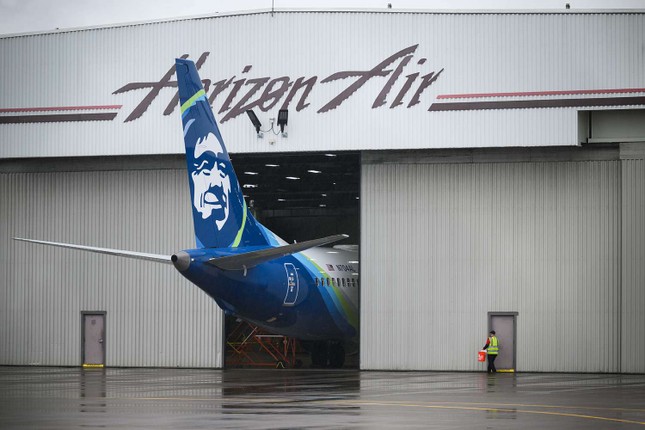 Nguyên nhân cốt lõi khiến máy bay Boeing 737 Max liên tục gặp sự cố - Ảnh 2.