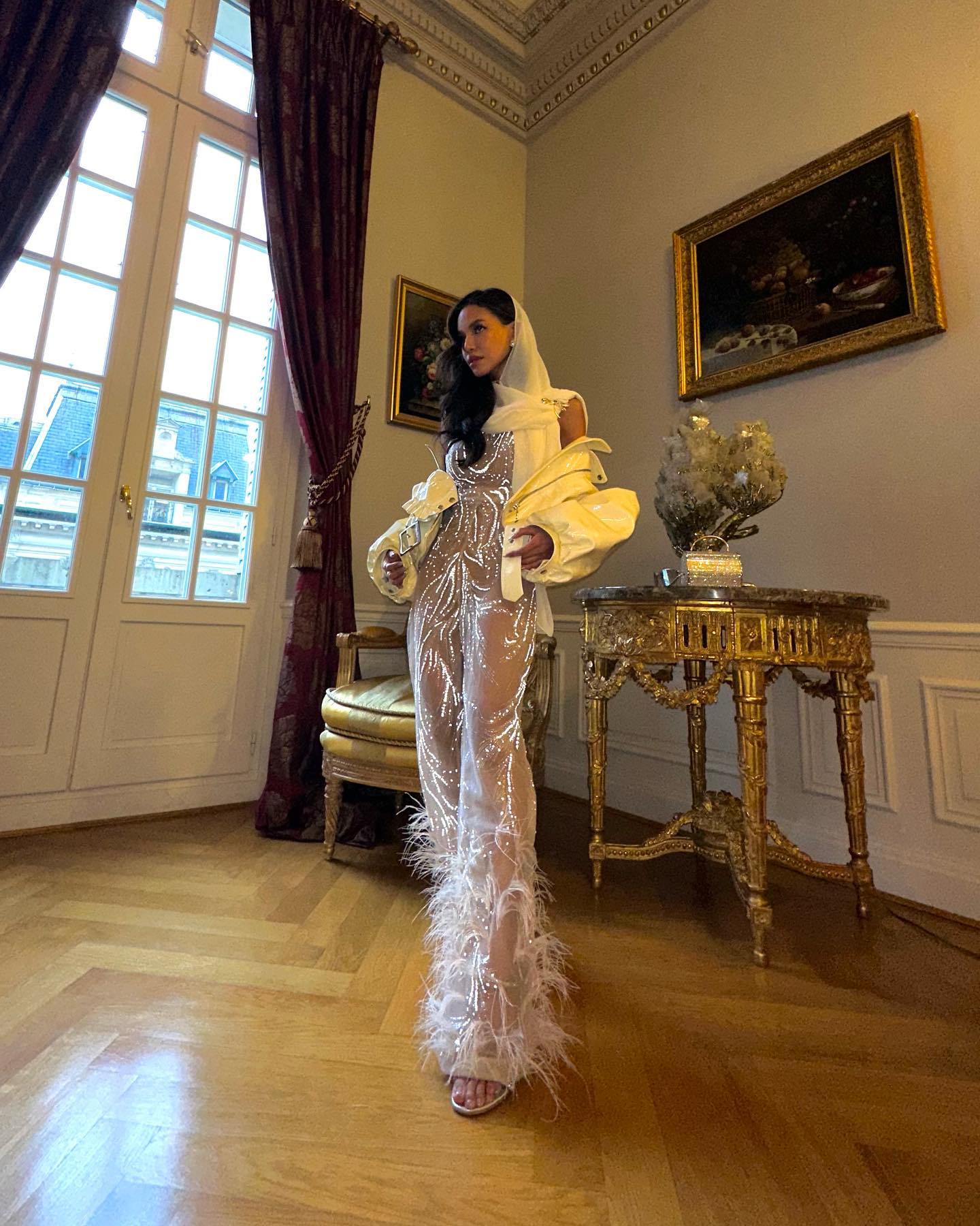 Công chúa quyến rũ nhất Brunei gây tranh cãi vì mặc váy xuyên thấu đi ăn cưới, thực hư ra sao?- Ảnh 8.