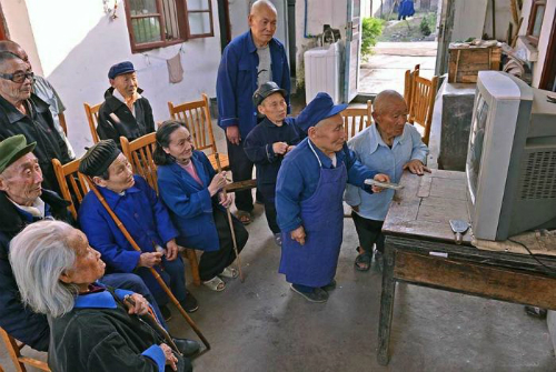 Kỳ lạ ngôi làng chỉ sinh ra người lùn: Truyền thuyết rùa đen báo thù đeo đẳng gần 100 năm cho tới khi các nhà khoa học lên tiếng! - Ảnh 5.