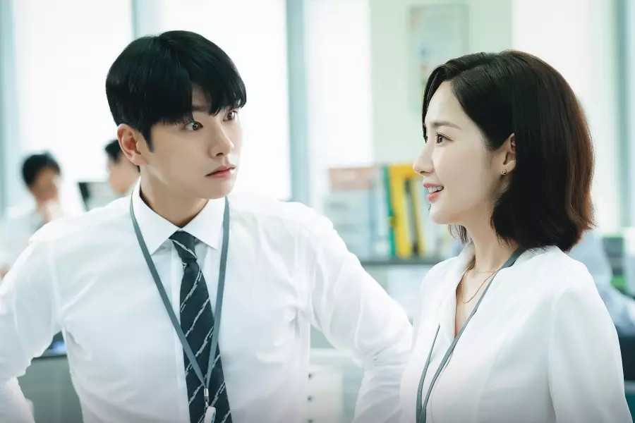 Thân là con trai sếp lớn ở LG Innotech, chàng trai này vẫn đi làm thuê kiếm tiền, là anh hùng ngoài đời thực - Ảnh 1.