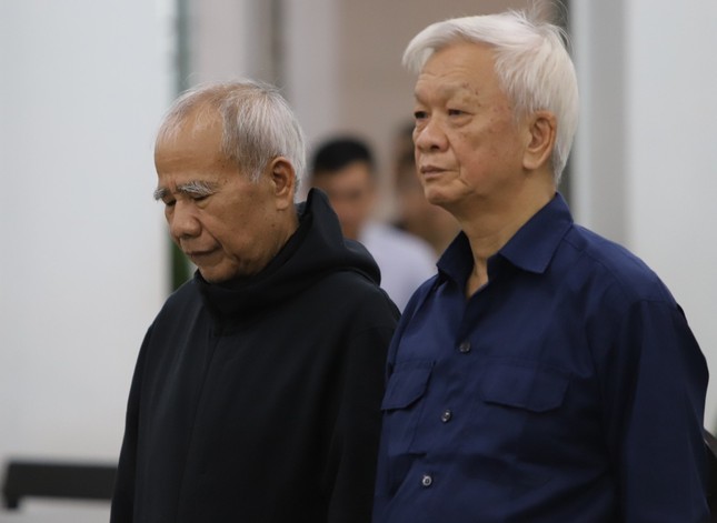 Sắp xét xử cựu Chủ tịch Khánh Hòa vụ sai phạm tại dự án Mường Thanh Viễn Triều - Ảnh 1.
