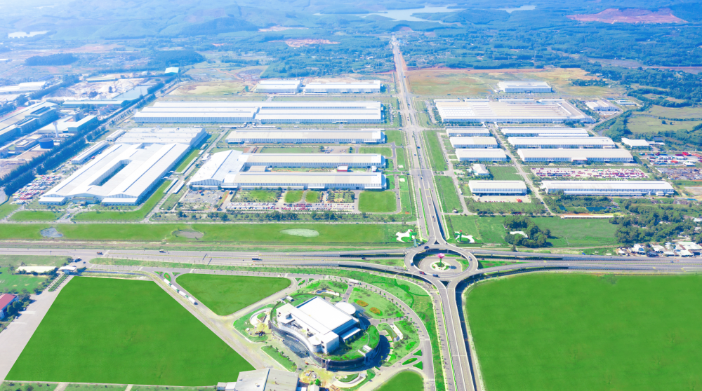 Thủ phủ công nghiệp miền Trung muốn lên thành phố vào năm 2050: Tình hình kinh tế ra sao? - Ảnh 1. Thủ phủ công nghiệp miền Trung muốn lên thành phố vào năm 2050: Tình hình kinh tế ra sao? - Ảnh 1.