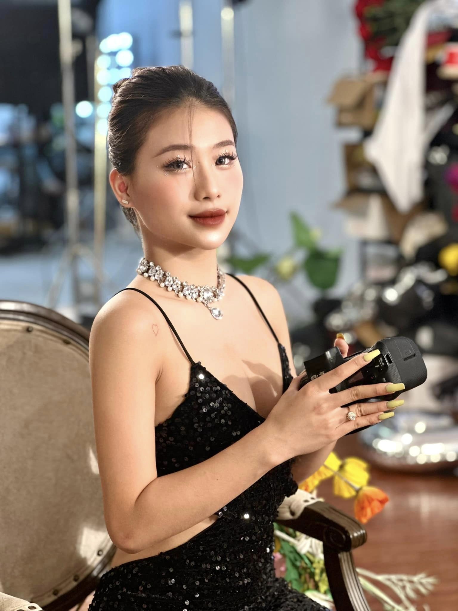 Những hotgirl thể thao giải nghệ ở tuổi đuôi mươi gây tiếc nuối: Phạm Như Phương, Quả bóng vàng nữ và Top 10 Hoa hậu- Ảnh 1.