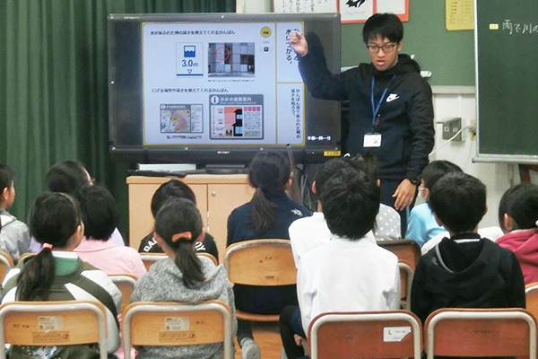 Động đất ở Nhật Bản: Khâm phục cách người Nhật bảo vệ những đứa trẻ khỏi thảm họa xảy ra &quot;như cơm bữa&quot;- Ảnh 4.