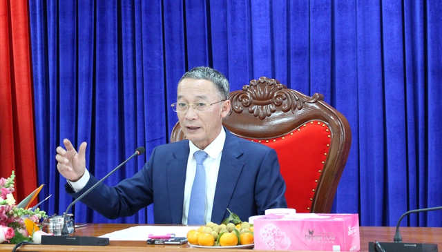Chân dung Chủ tịch UBND tỉnh Lâm Đồng Trần Văn Hiệp vừa bị bắt - Ảnh 1.