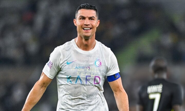 Cristiano Ronaldo giành 3 giải thưởng, vẫn trượt 'Quả bóng vàng Dubai' - Ảnh 1.