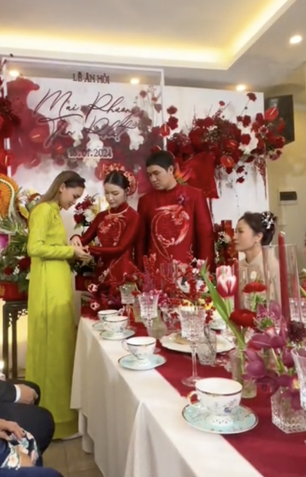 Đám hỏi em gái Linda Ngô: Cô dâu 2k2 visual rạng rỡ, nhận 10 cây vàng làm của hồi môn - Ảnh 5.