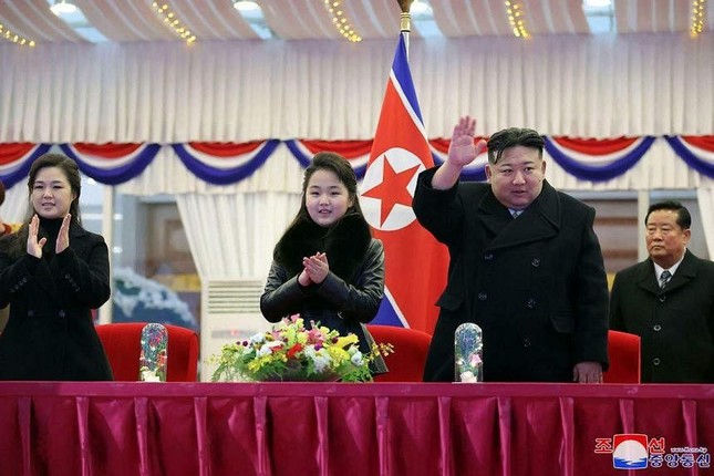 Ẩn ý từ thay đổi ngoại hình của con gái lãnh đạo Triều Tiên - Ảnh 3.