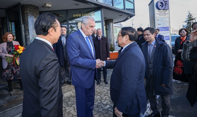 Bộ trưởng Romania kêu gọi doanh nghiệp, địa phương nắm bắt cơ hội hợp tác, đầu tư với Việt Nam - Ảnh 1.