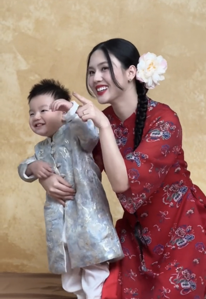 Hậu trường ảnh tết nhà Thành Chung và vợ hotgirl Tuyên Quang: Ảnh cam thường còn xinh đẹp thế này - Ảnh 5.