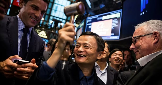 Cuộc đời thăng trầm của tỷ phú Jack Ma: Từ giáo viên Tiếng Anh với cuộc sống khốn khó tới tỷ phú công nghệ, nay ‘về ở ẩn’ nhưng hé lộ vẫn tham vọng trở thành ông trùm của 1 lĩnh vực mới - Ảnh 2.