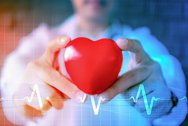 Trời rét kéo dài, nguy cơ đau tim và đột quỵ tăng gấp đôi: 4 điều cần làm ngay - Ảnh 1.
