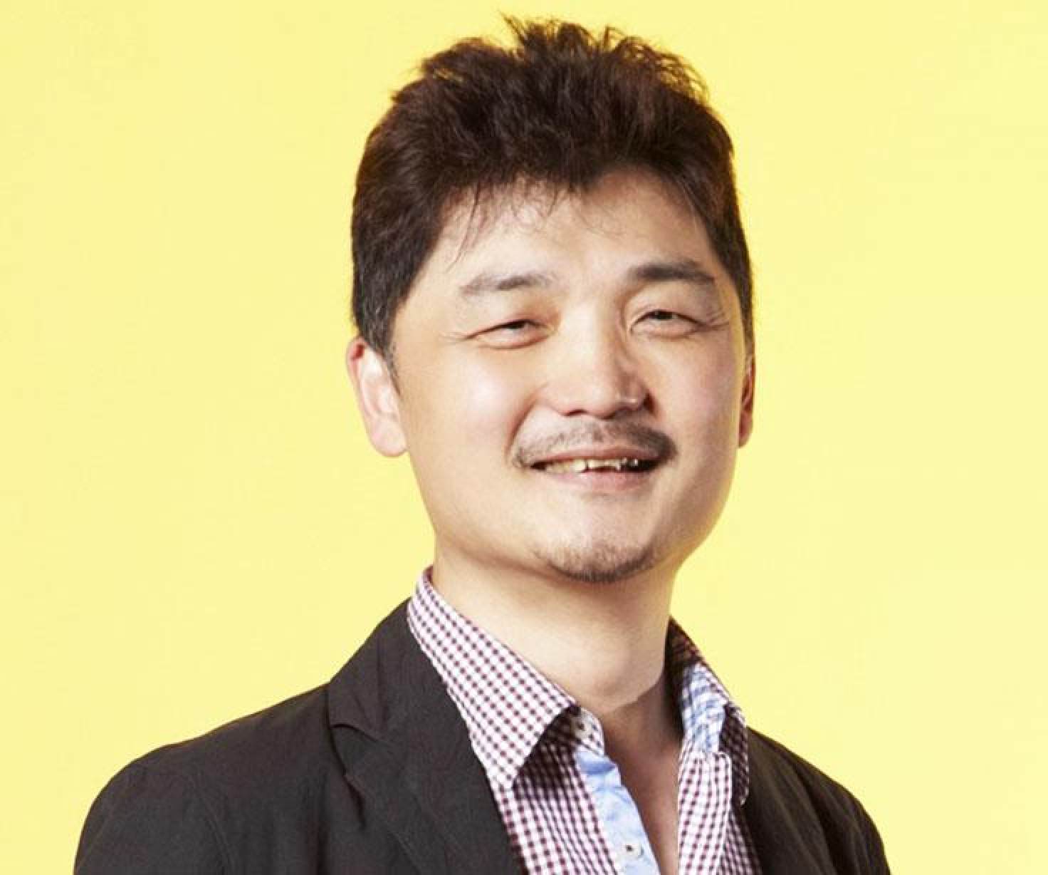 Chân dung tỷ phú từng giàu nhất Hàn Quốc: Lớn lên ở khu ổ chuột, bắt đầu từ vị trí nhân viên "quèn" của Samsung