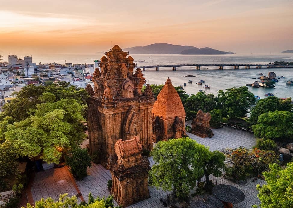 Loạt thành phố Việt lọt top điểm đến hàng đầu châu Á dịp Tết: Trải dài 3 miền, duy nhất 1 hòn đảo góp mặt - Ảnh 6.