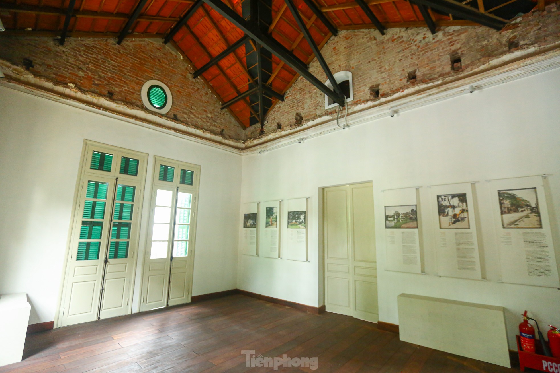 Cận cảnh biệt thự Pháp cổ được trùng tu chuẩn bị mở cửa đón khách ở Hà Nội - Ảnh 12.