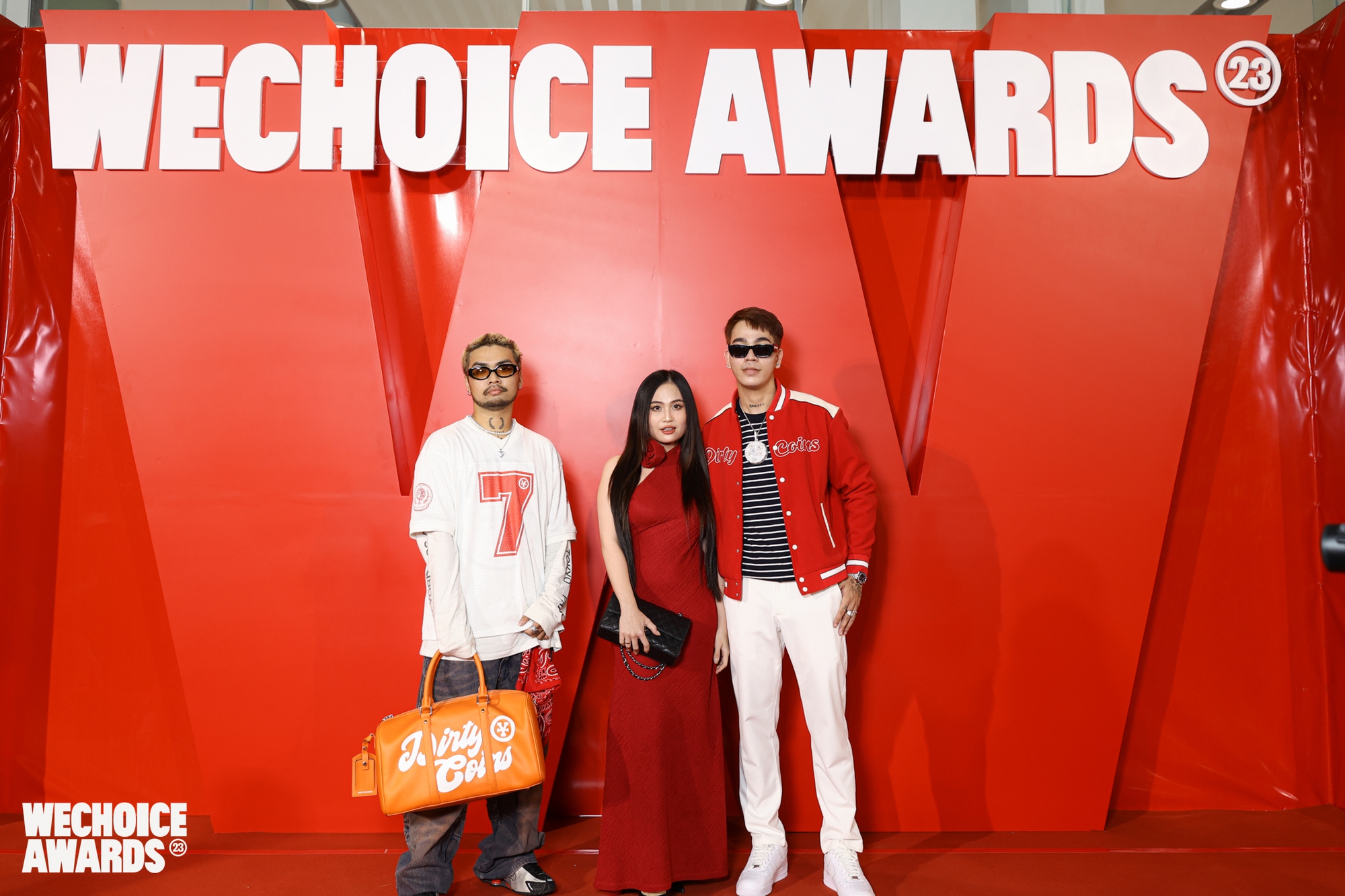 WeChoice Awards 2023: Dirty Coins là local brand được giới trẻ yêu thích nhất, top 2 & 3 cũng toàn cái tên quen thuộc!- Ảnh 7.