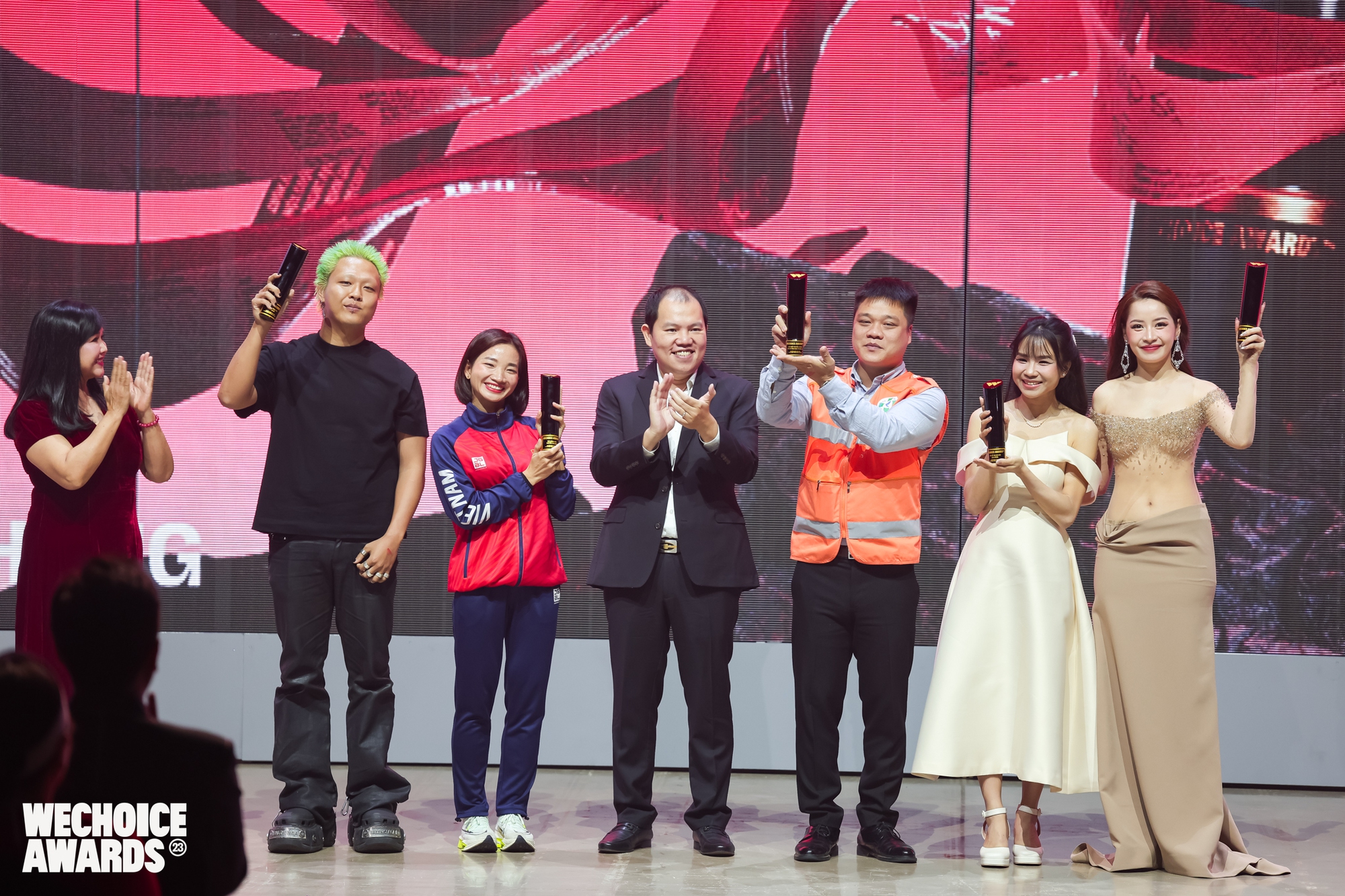 5 Đại sứ truyền cảm hứng của WeChoice Awards 2023: Họ là ai?- Ảnh 1.